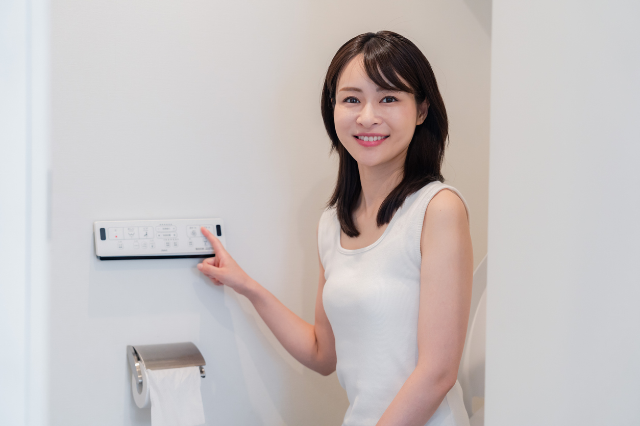 女性　トイレ